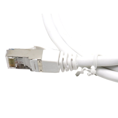 El CE 4 pares de 24awg Cat5e Utp de remiendo del Pvc del cordón aisló alrededor del cable de Ethernet sin blindaje